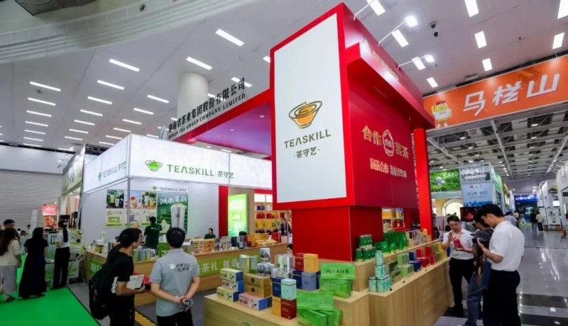 茶博會(huì)上“新”意濃：年輕人與茶的“雙向奔赴”